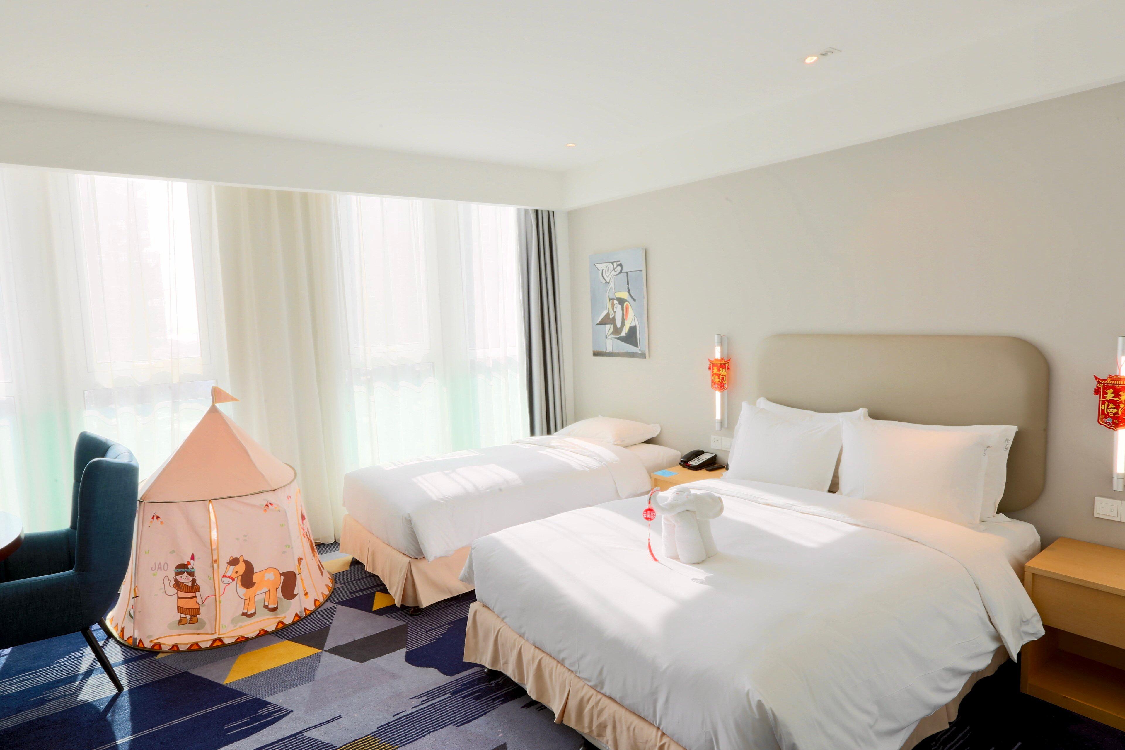 Holiday Inn Express - Qingdao West Coast By Ihg Exterior photo